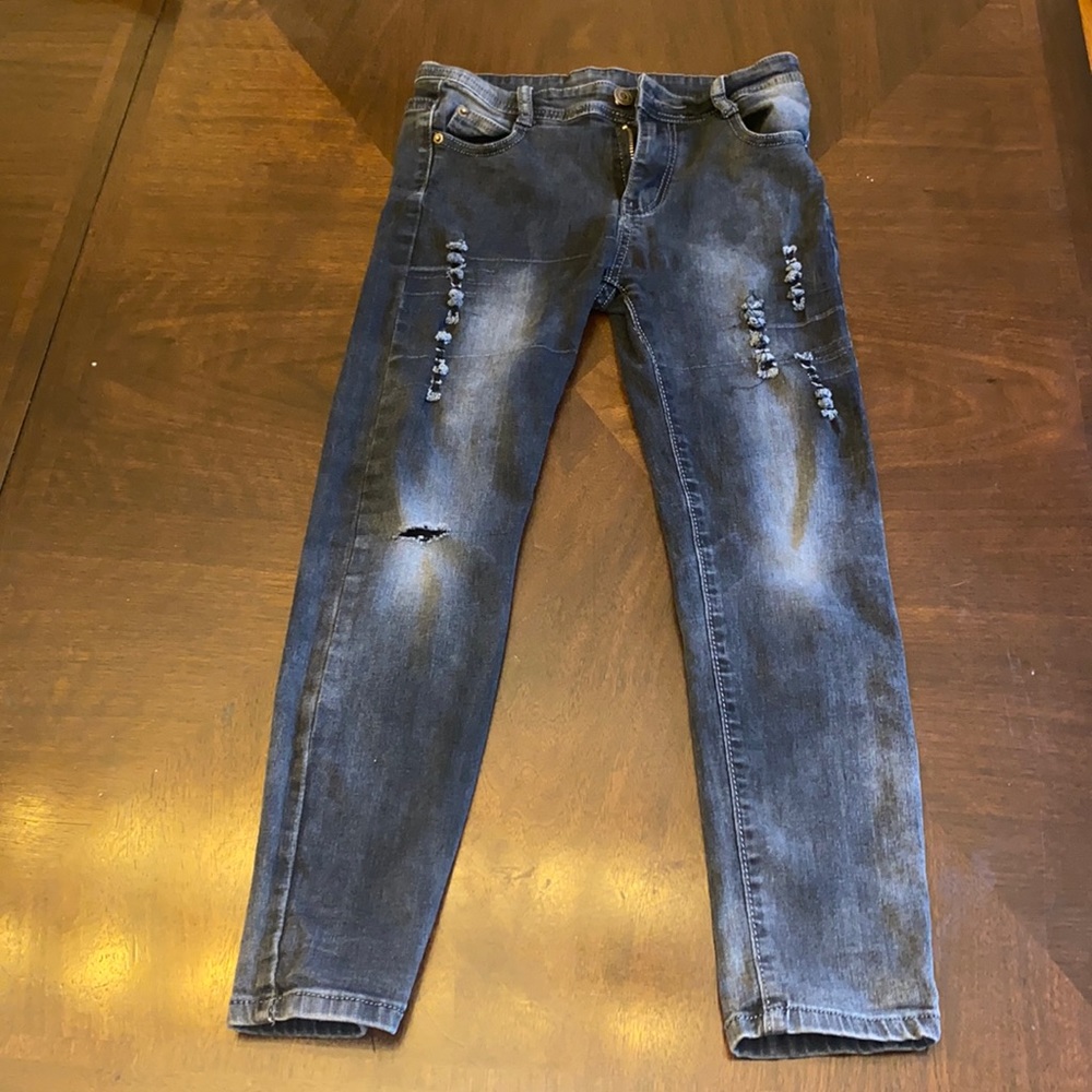 🍾CLOSET CLEAN OUT ACCEPTING ALL REASONABLE OFFERS🍾
